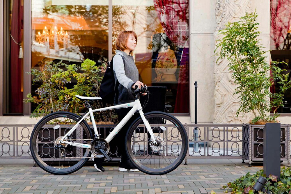 楽天市場】クロスバイク 自転車 シマノ21段変速【メーカー直営店】27