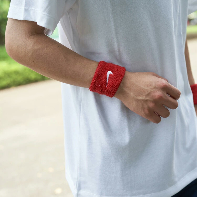 楽天市場】ナイキ リストバンド NIKE スウッシュ 2個セット 両腕 汗ど