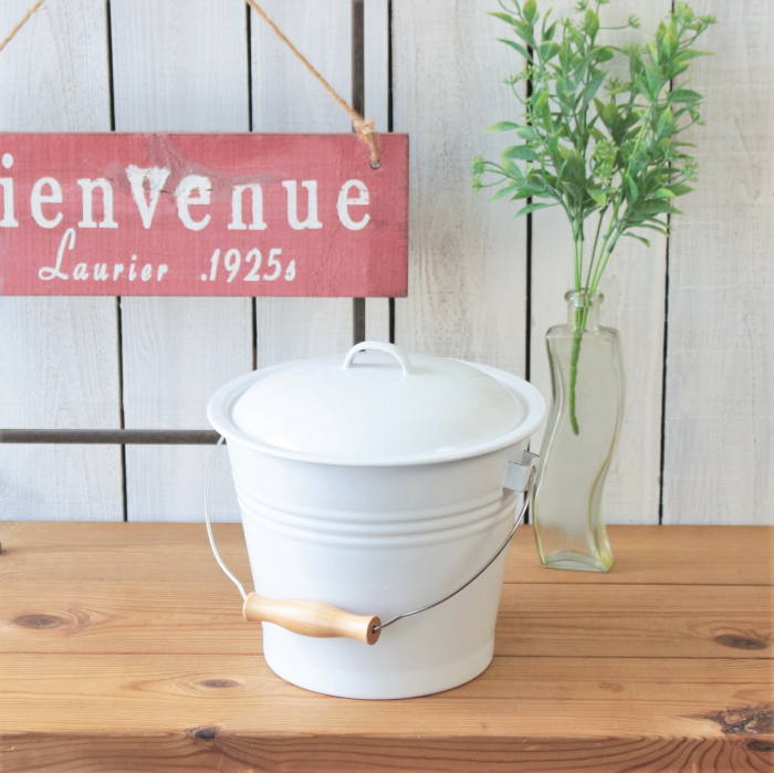 楽天市場】バケツ おしゃれ ホーロー 蓋つきバケツ 琺瑯 掃除用具