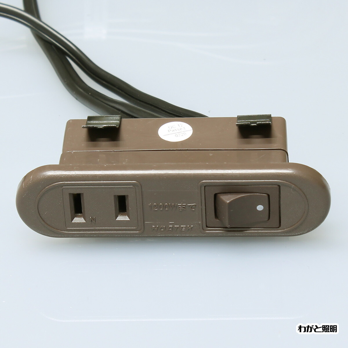 楽天市場】ノア 家具用コンセント（什器用） スイッチ付コンセント 茶