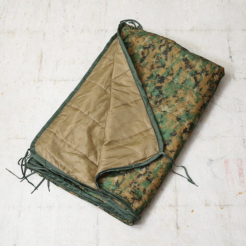 楽天市場】☆実物 新品 デッドストック 米軍 ZIP付き ポンチョライナー