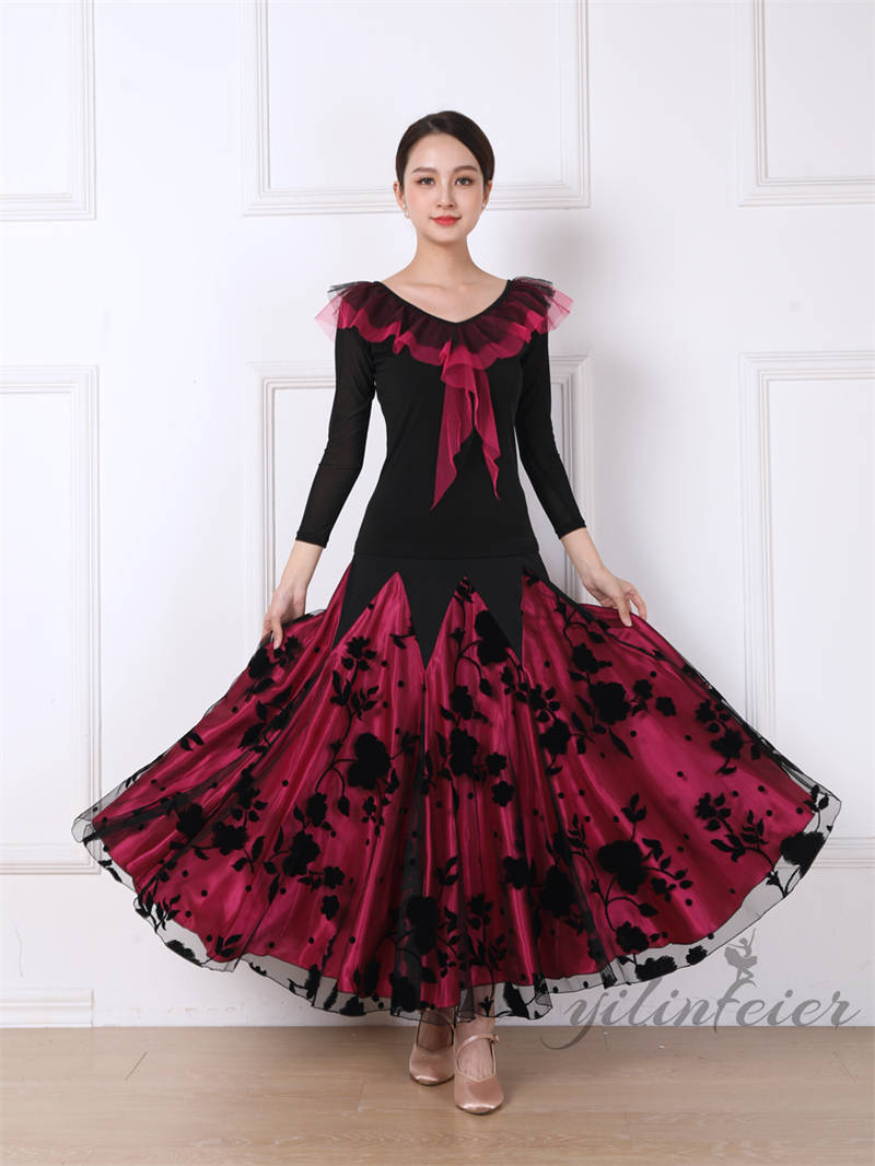 楽天市場】2点セット 3色あり 社交ダンス衣装 フリル トップス