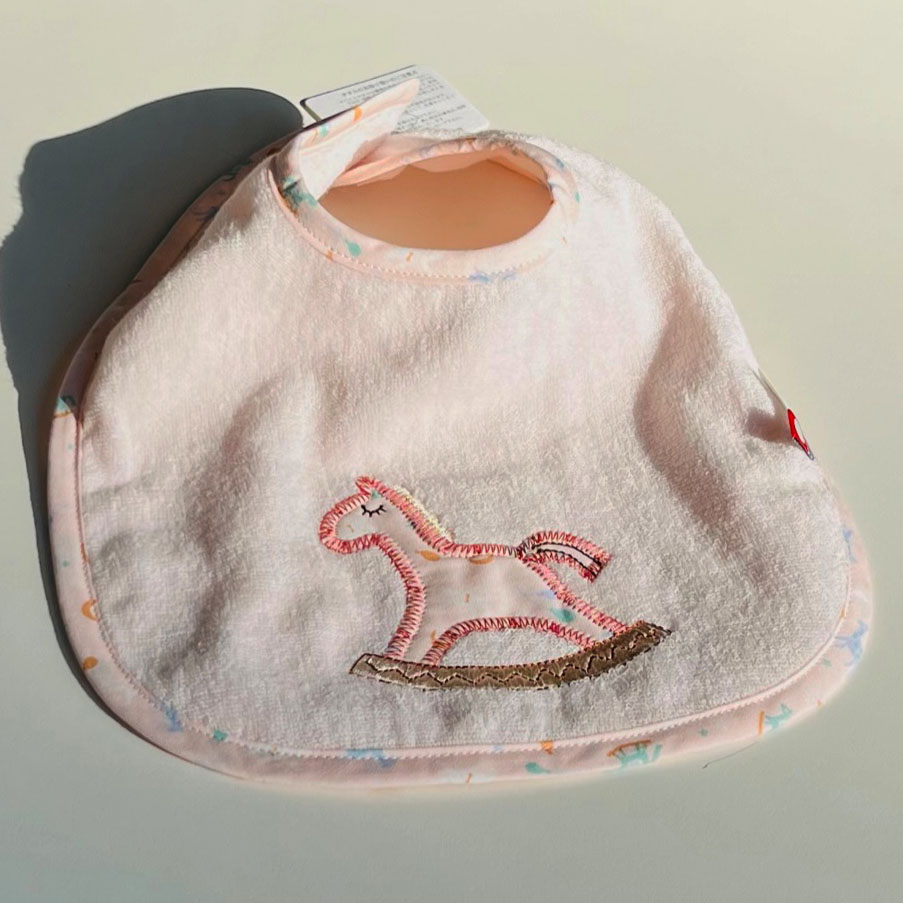 楽天市場】ベビー スタイ 2色から選べる 木馬 刺繍 清楚 フォーマル