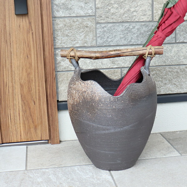 楽天市場】【38時間限定20%OFFクーポン配布中】信楽焼 手付き傘立て