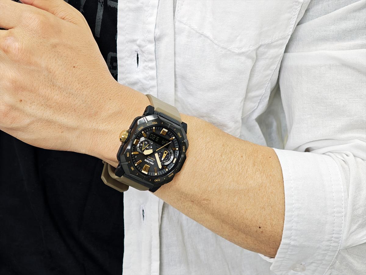 楽天市場】カシオ プロトレック PRW-B1000-5JF 電波ソーラー Bluetooth