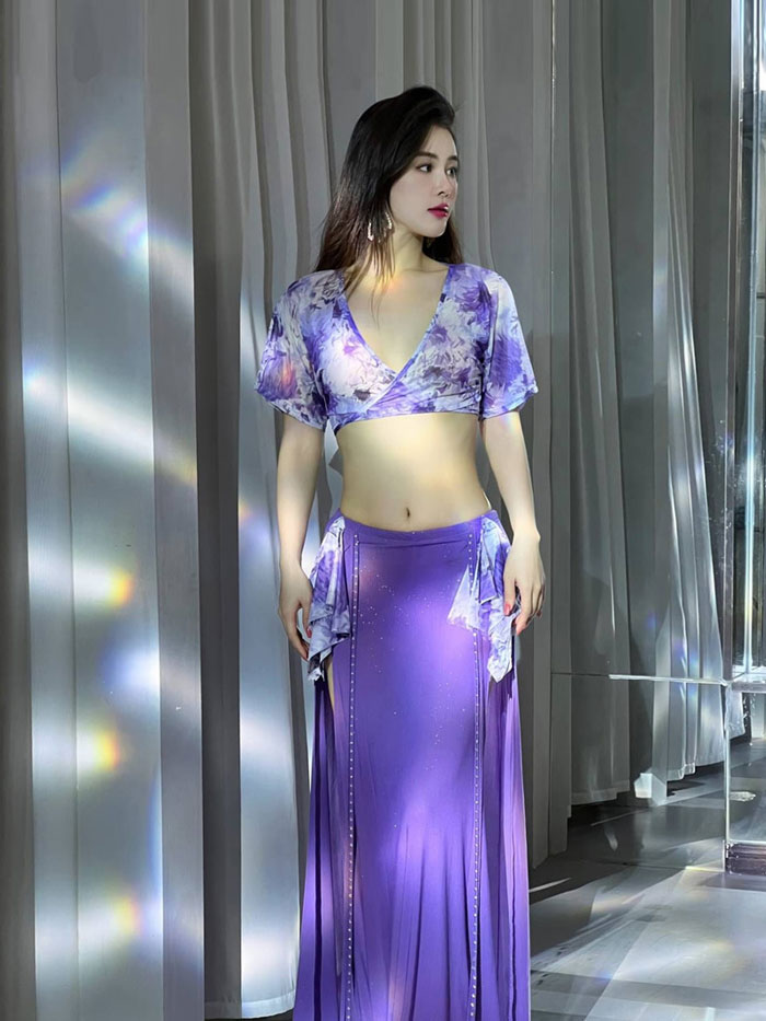 楽天市場】ベリーダンス 衣装 セット レッスン着 セットアップ