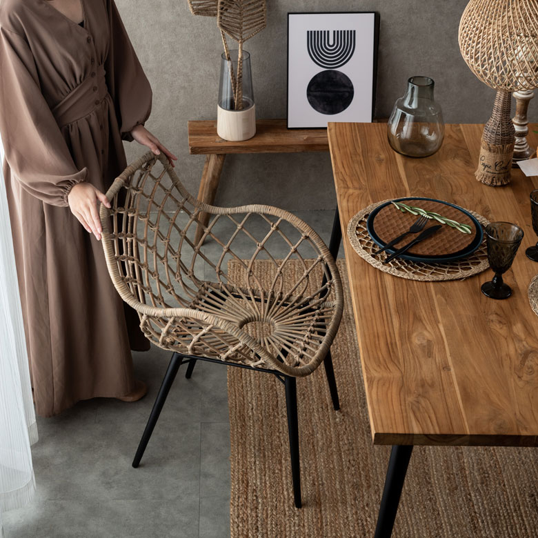 ヴィンテージラタンチェア①アイアンフレームアームチェア