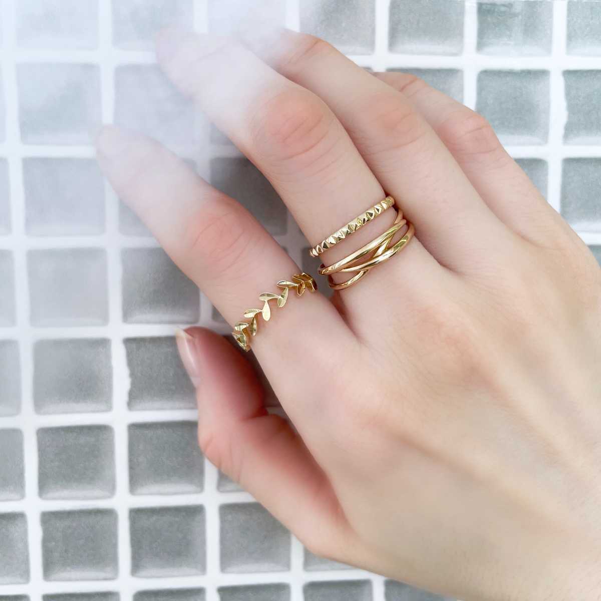 楽天市場】K10イエローゴールド ペアスタッズ リング／ ヴイエー