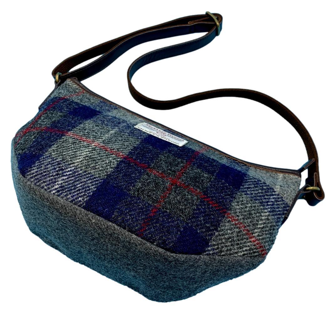 楽天市場】ハリスツイードx再生ウールコンビ三日月ショルダーバッグ