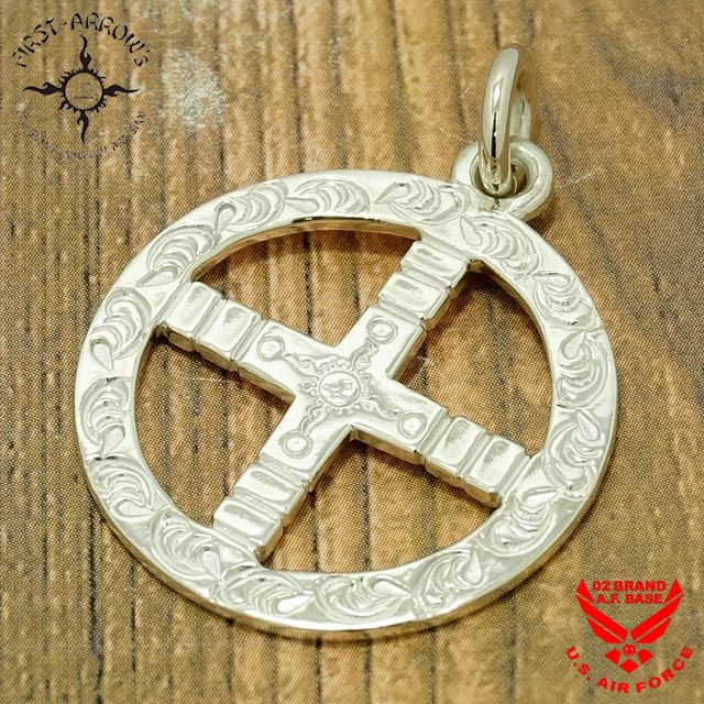 楽天市場】ポイント2倍!! ファーストアローズ ペンダントトップ FIRST