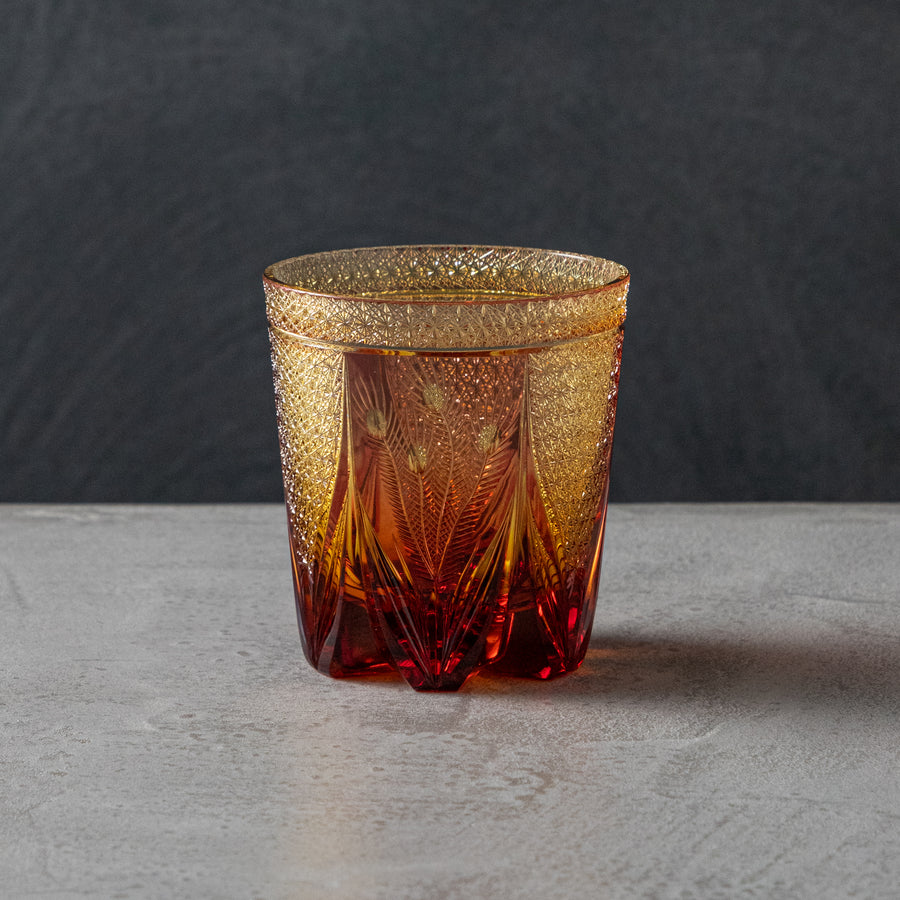 孔雀 琥珀 金赤 – TSUCHI-YA │ ガラスの器と工芸