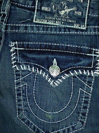 トゥルーレリジョン JOEY BIG T