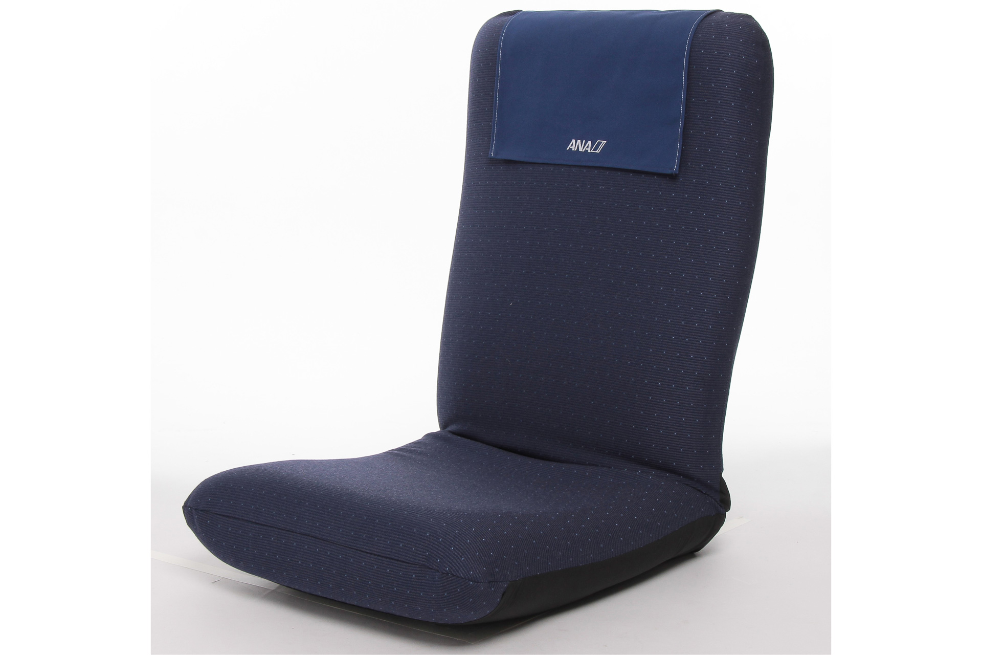 全日空商事、ファーストクラスのシート生地を使った「座椅子」発売