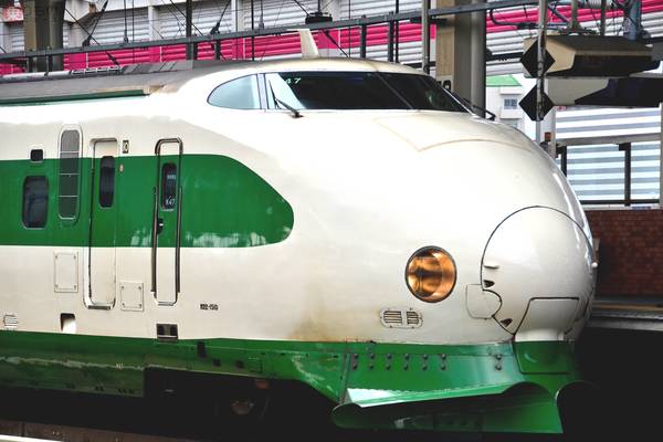 東北・上越新幹線「200系」どんな車両だった？ 雪と戦うスノープラウに