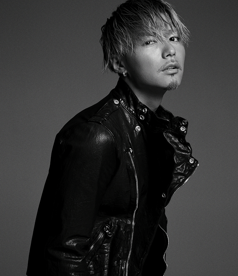 EXILE SHOKICHIが自宅にあるプライベートスタジオを雑誌で初公開