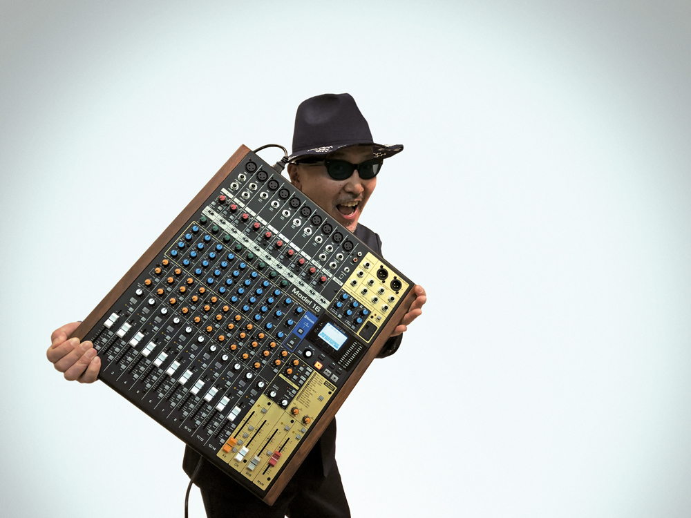 80年代、宅録ブームをけん引したカセットMTRの名機「TEAC 244」とは