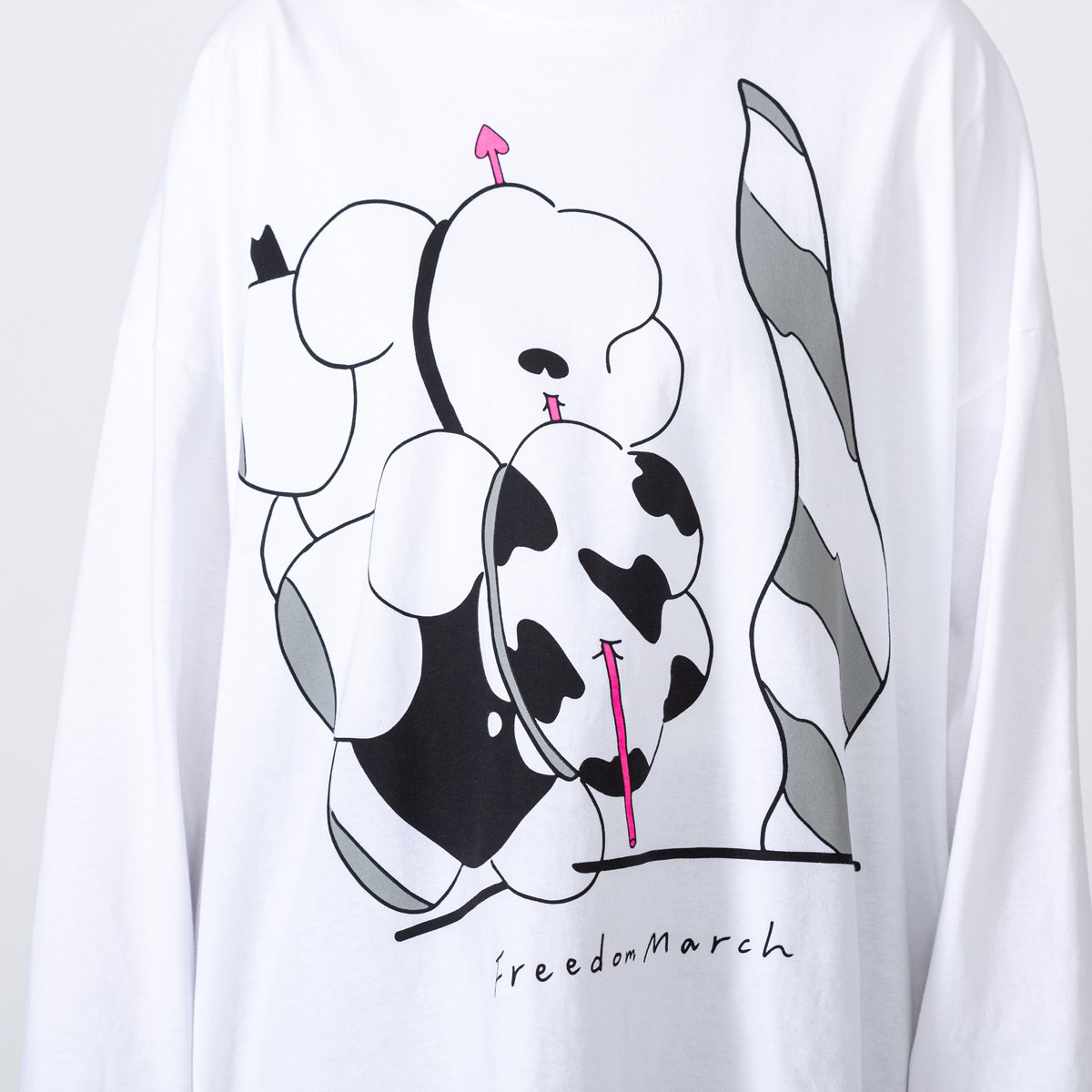 新品 unoa ホワイト Tシャツ ウノア バレエ ラインストーン 新品 unoa