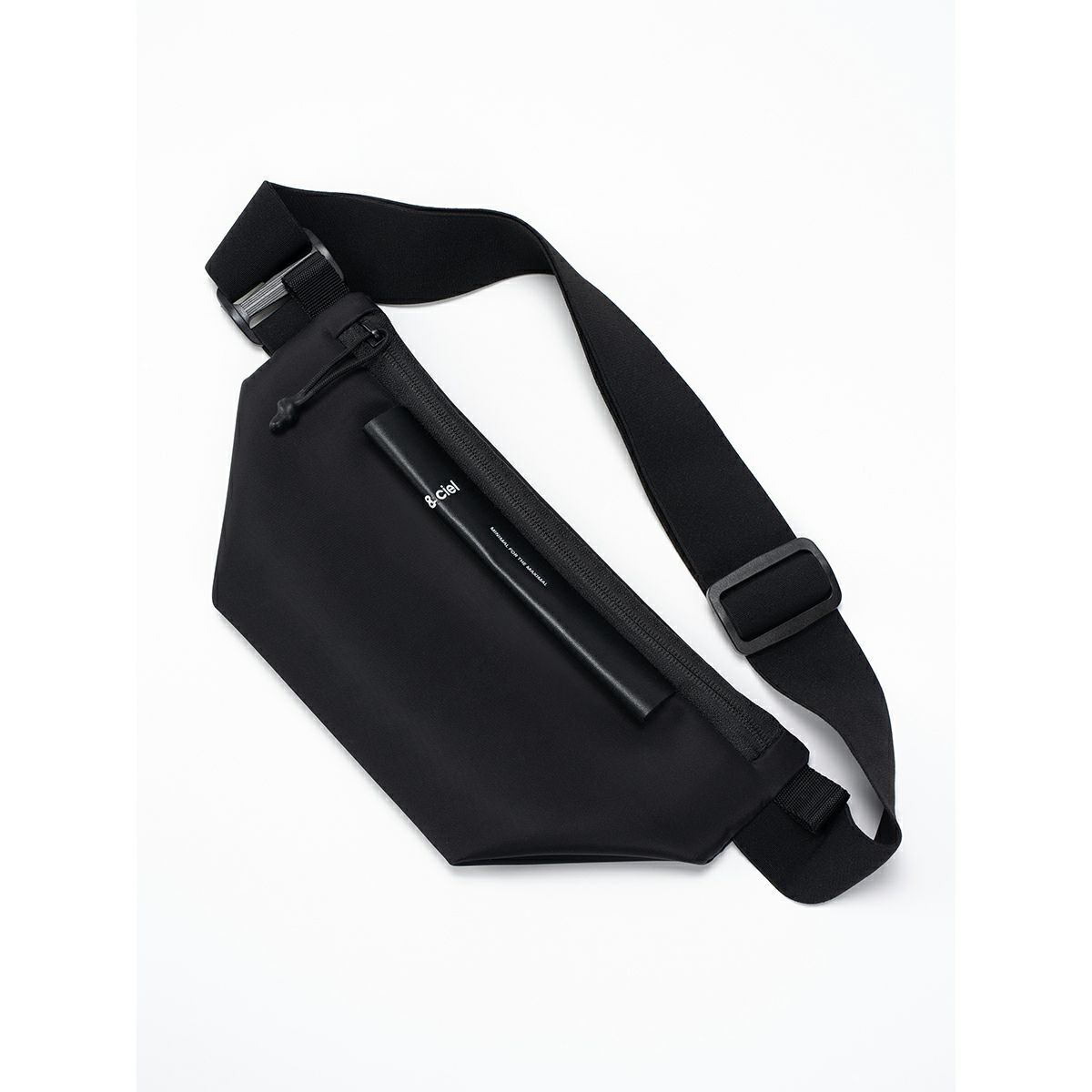 cote&ciel コートエシエルIsarau XS Sleek Black イザラウ XS スリーク