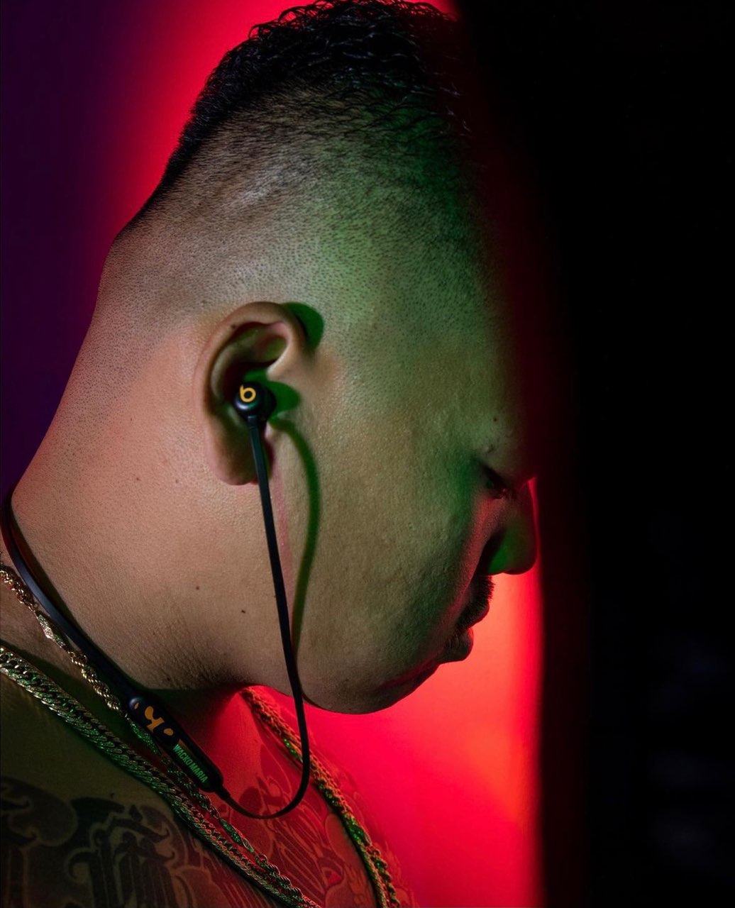 Beats by Dr. Dre × WACKO MARIA コラボイヤホン『Flex』が国内12月3日