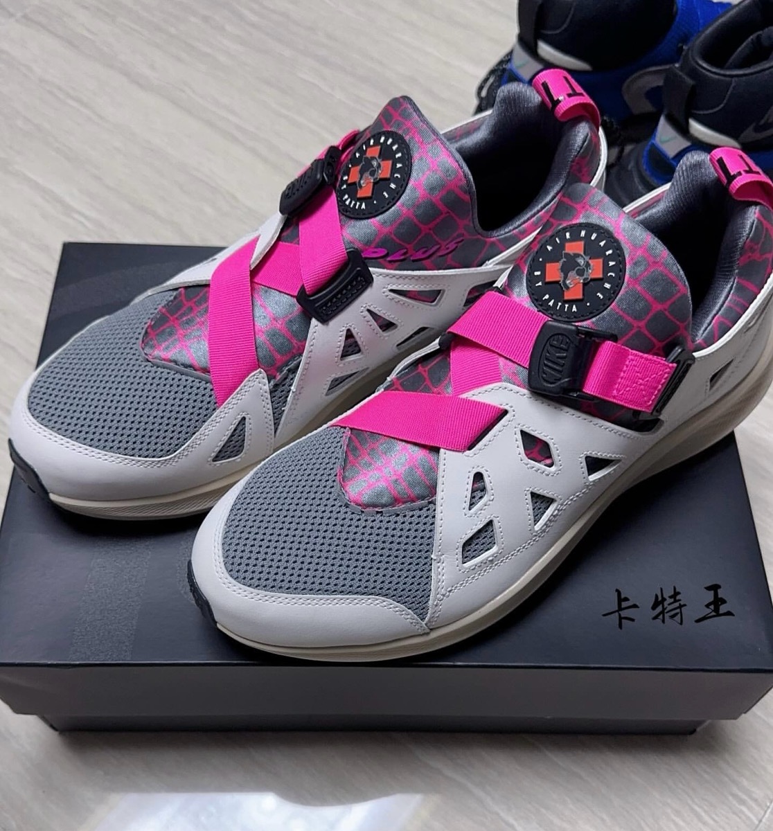 Patta × Nike Air Huarache 20Y24が国内5月2日より発売［FJ4201-001