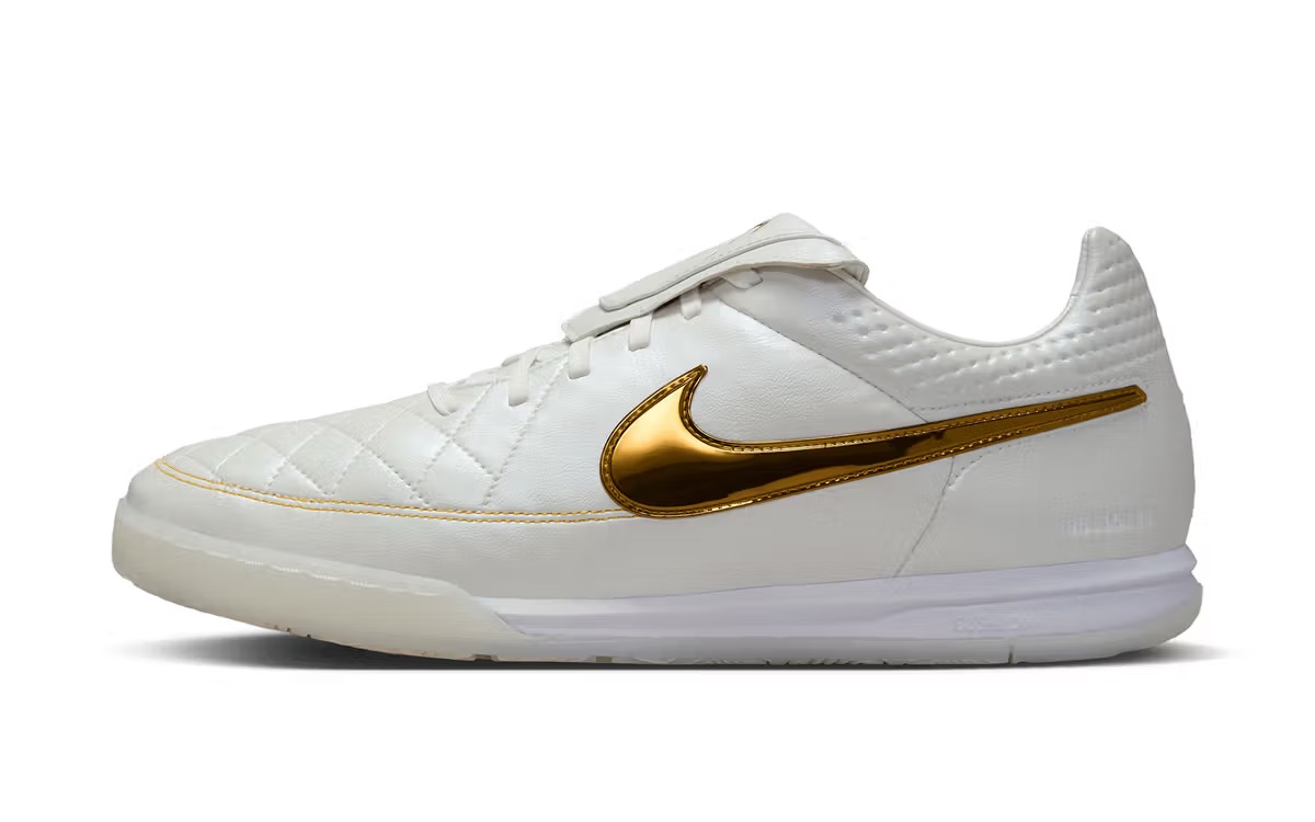 Ronaldinho x Nike Tiempo Legend SE “Touch of Gold”が国内12月10日