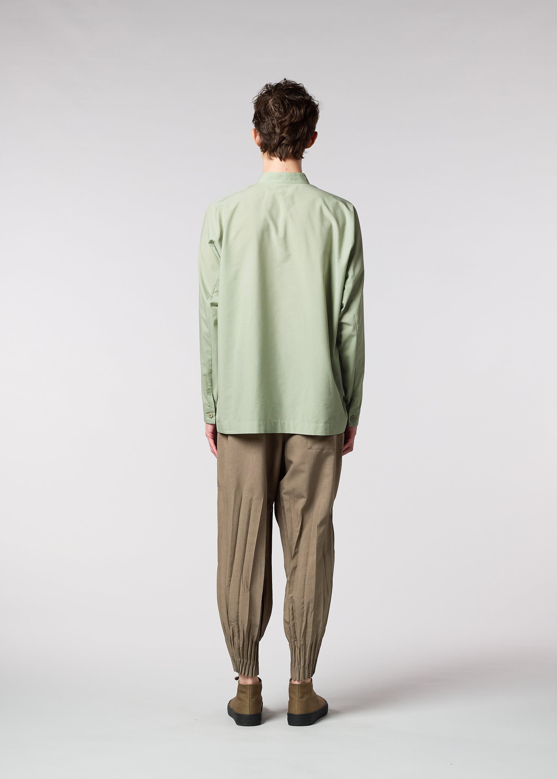ONE CUT SHIRT – ISSEY MIYAKE ONLINE STORE