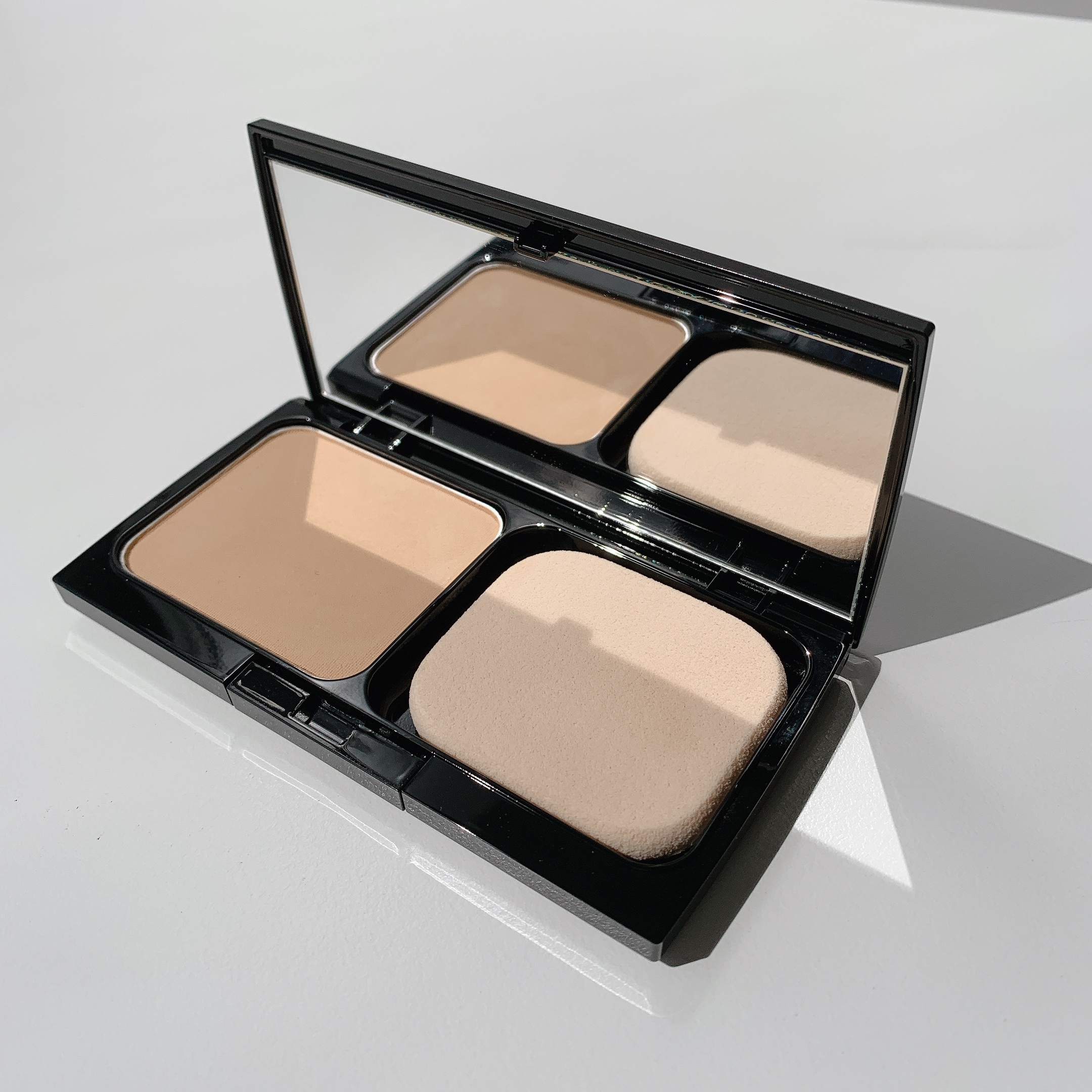 ラ・プレシア ヴェール プレスファンデーション- 株式会社UTP