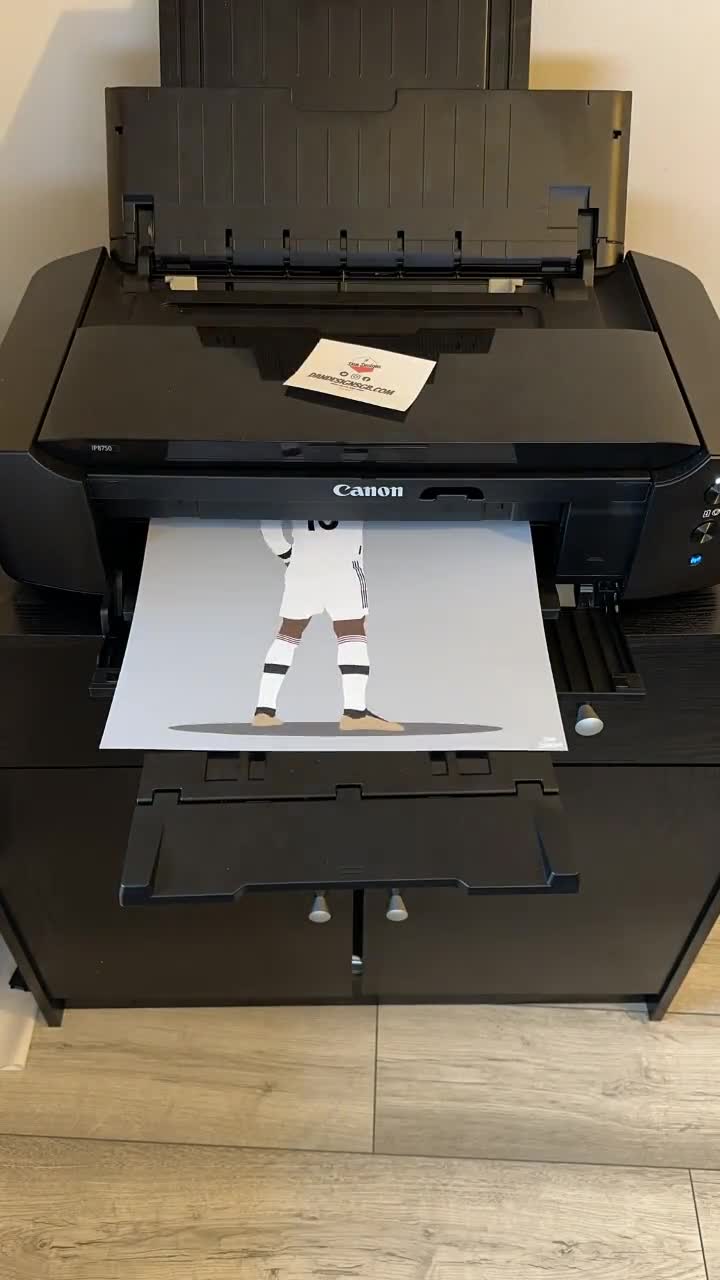 エデン・アザールのポスター - チェルシーのサッカーポスター - Etsy 日本