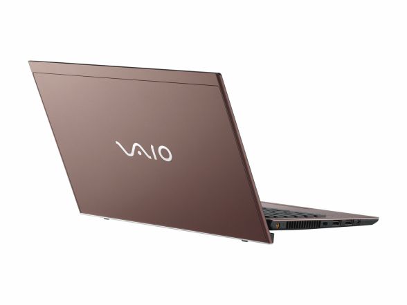 日本製11型ノート「VAIO Pro PF」の魅力に迫る。外観一新・より軽く | VAIO