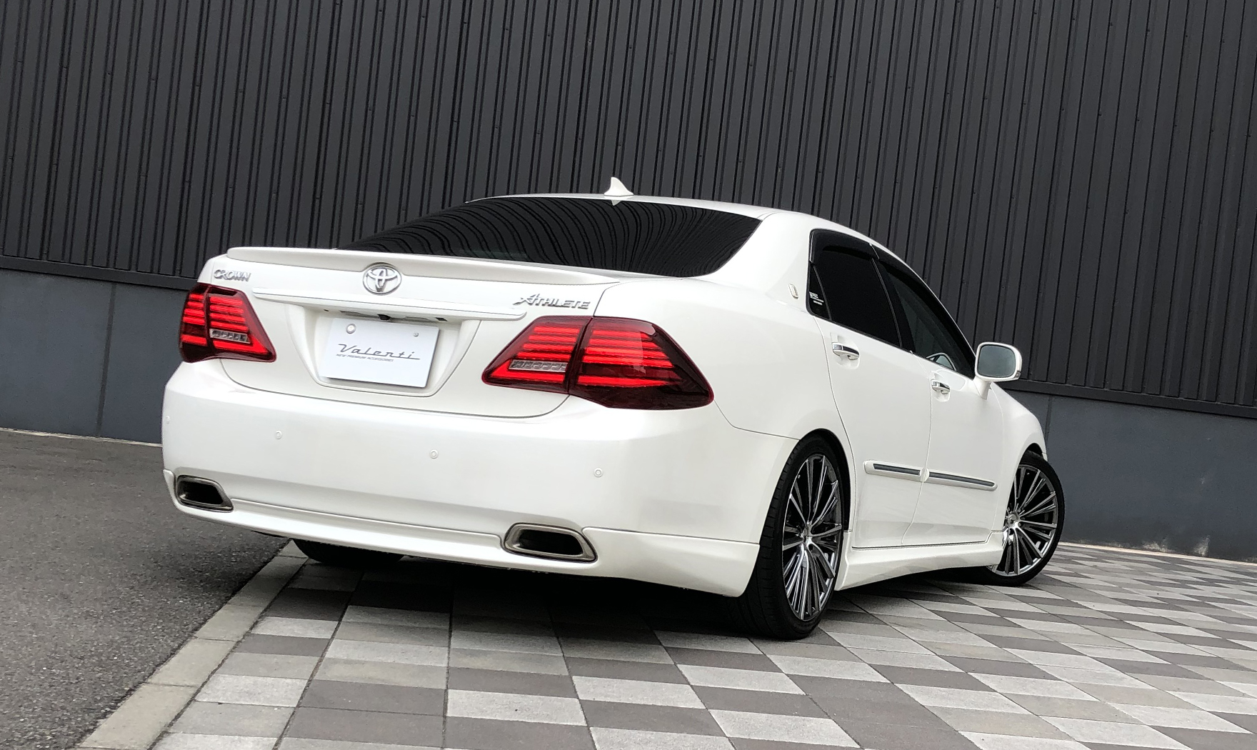 トヨタ 200系 クラウンロイヤル クラウンアスリート JEWEL LED TAIL