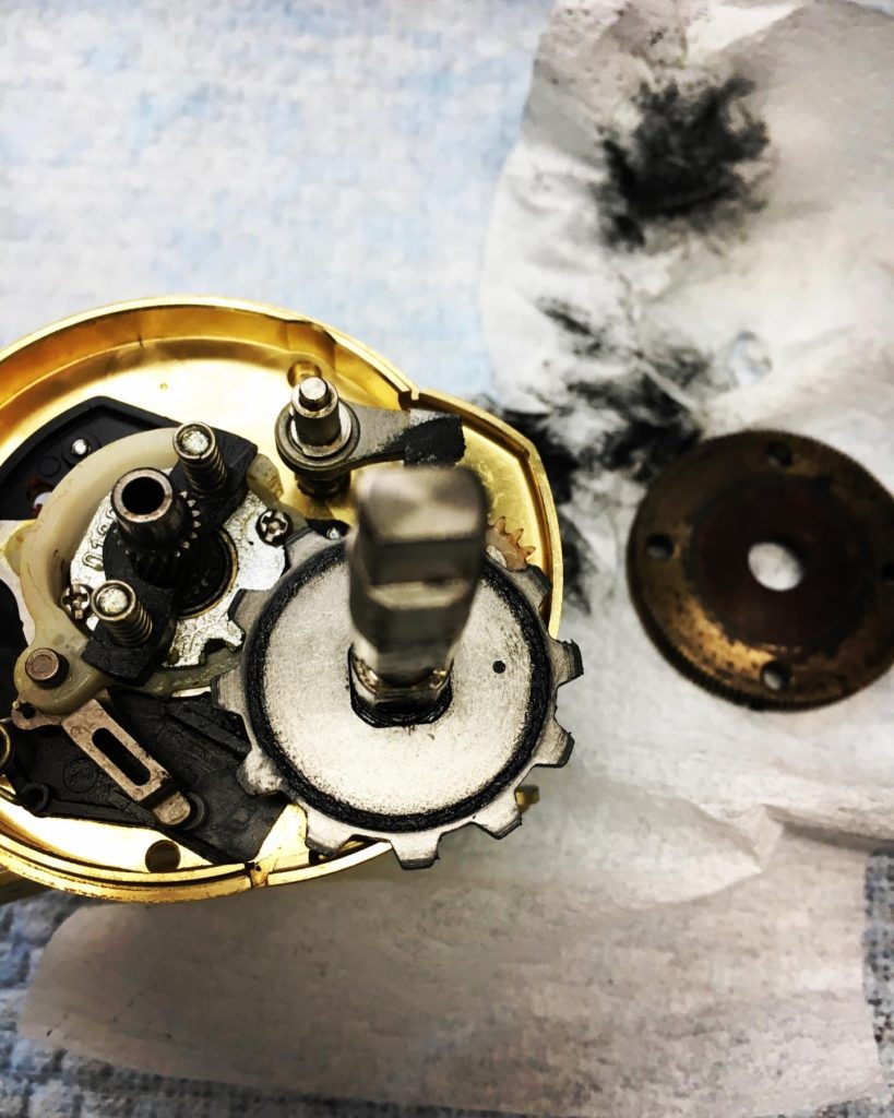 シマノ 14オシアコンクエスト 200HG オーバーホール 分解すると不良