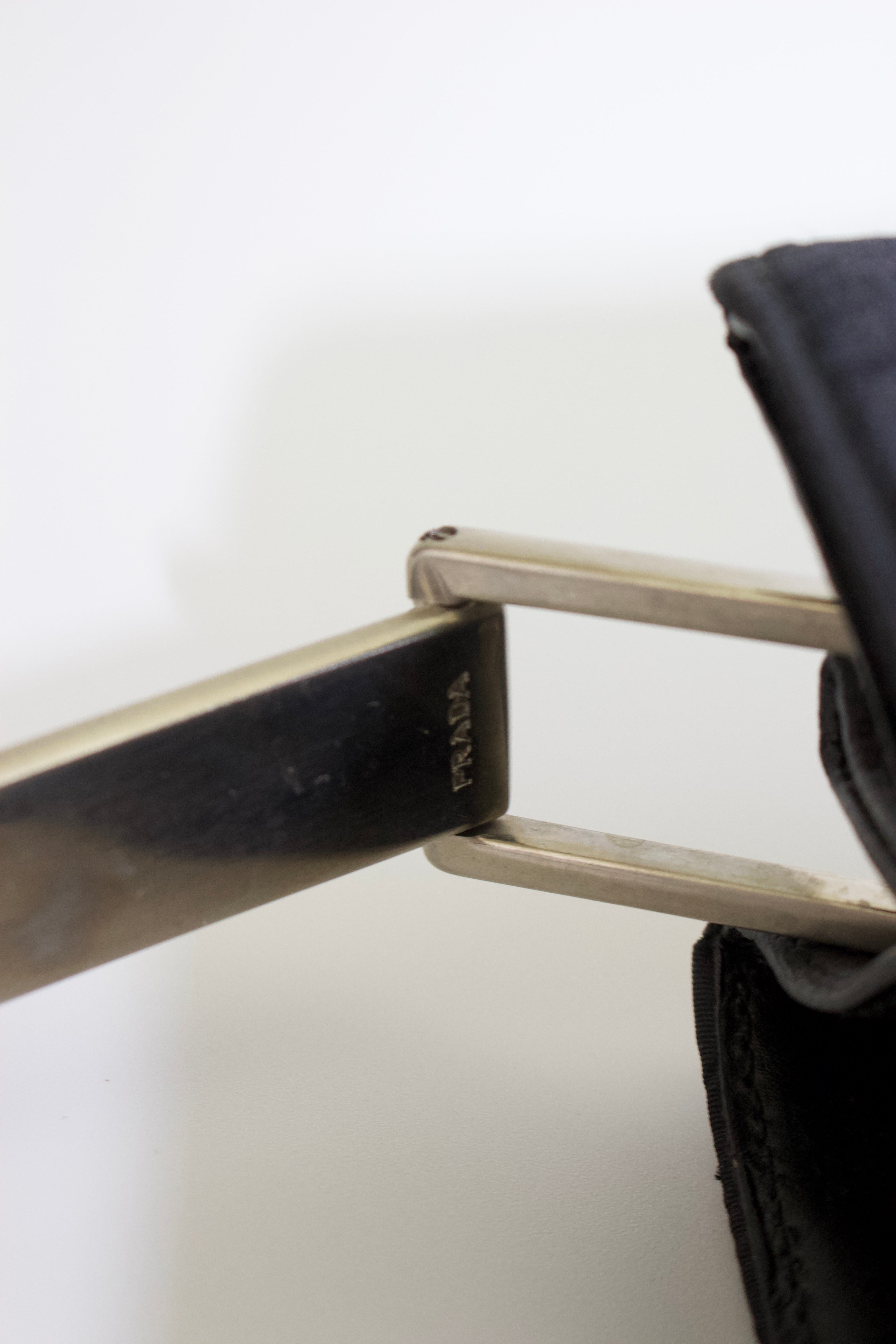 Prada FW 1998 black nylon shoulder bag with metal handle – Velvet