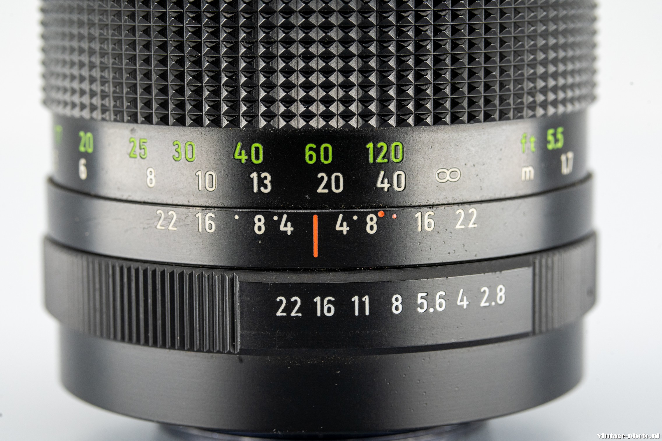 Pentacon 135mm F2.8, a gem from the cold war - Vintage-photo