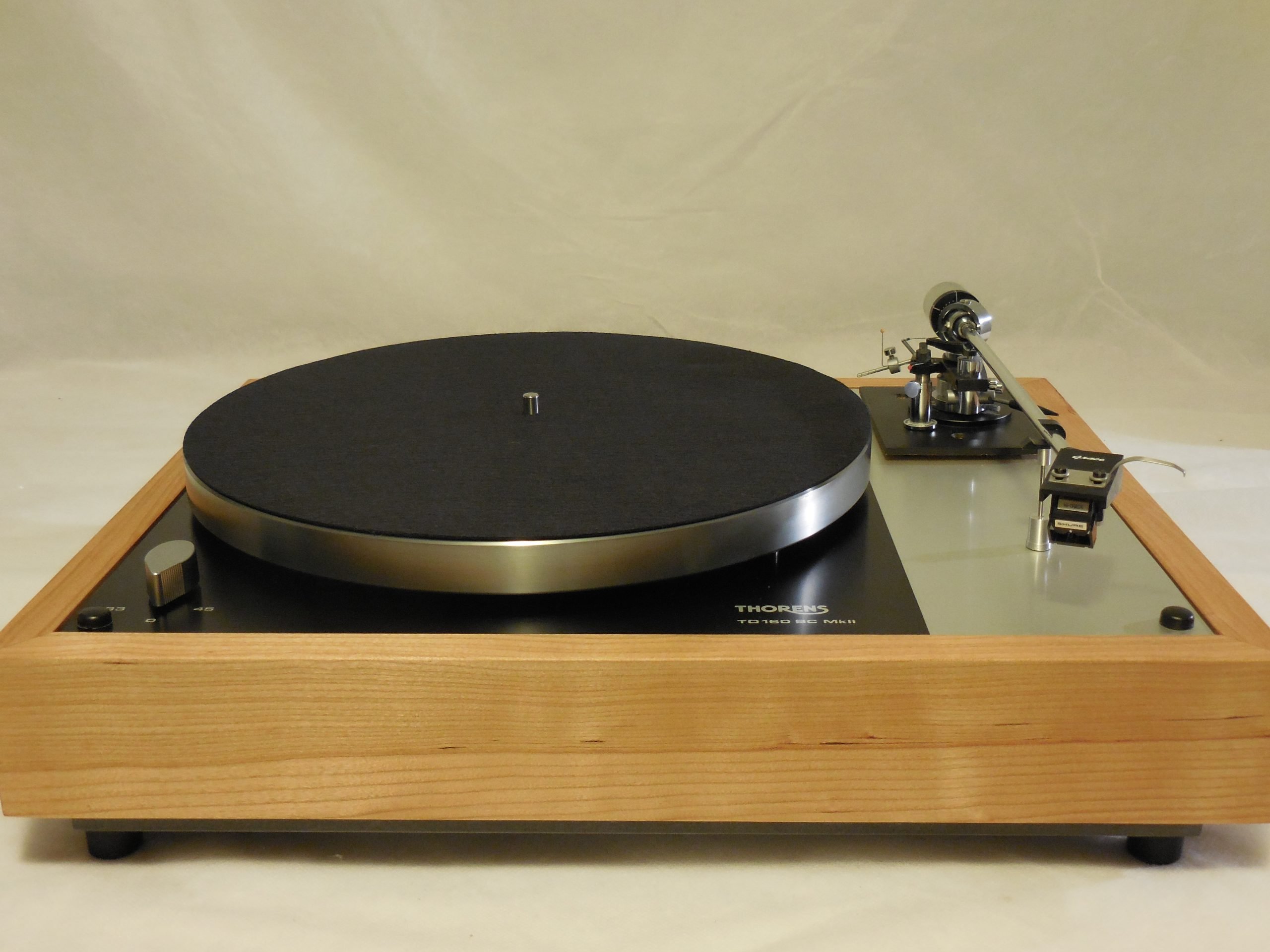Gorgeous Thorens TD-160BC Mkii in Quarter-sawn Cherry with Grace