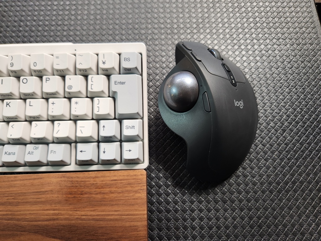 ロジクール「MX ERGO」実機レビュー！現時点の親指トラックボールでは