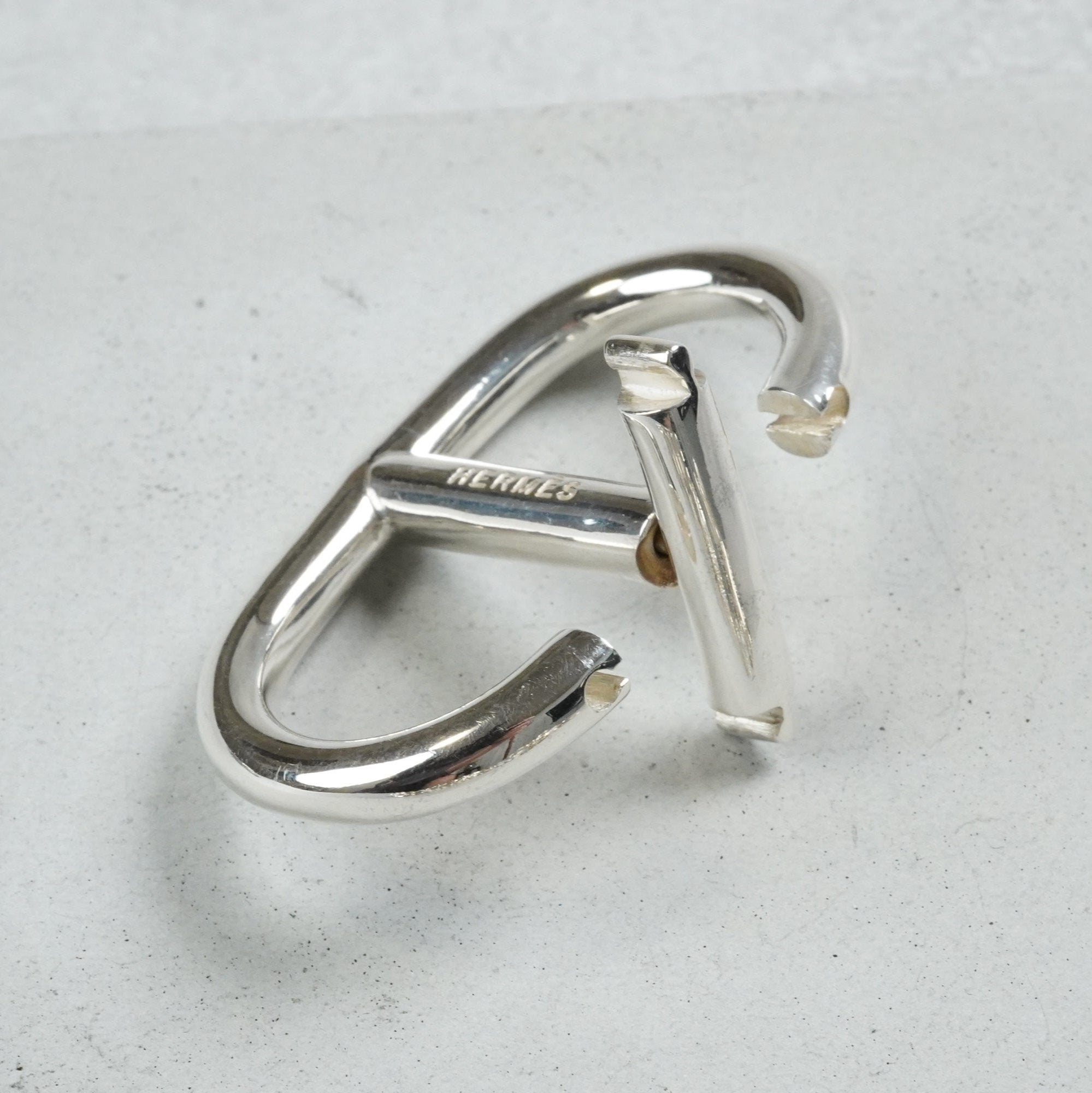 HERMES シェーヌダンクル カラビナ – VISION ARCHIVE