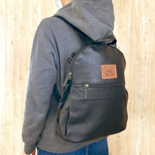 レザーリュック 黒 | わちふぃーるどオンラインショップ