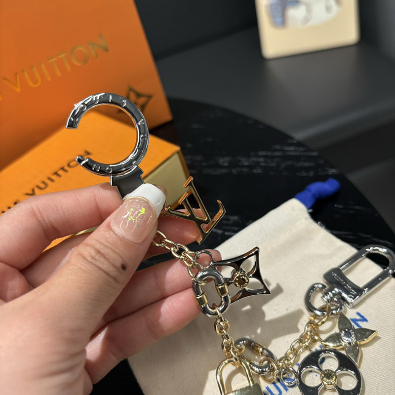 ルイヴィトン バッグ チャーム 2410529 ゴールド - ブランド並行輸入店