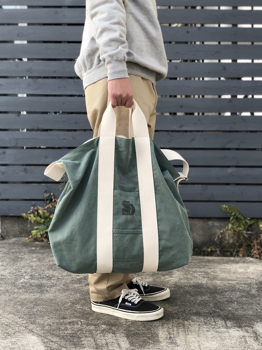 米軍のランドリーバッグをリメイクした、スタンダードカリフォルニア