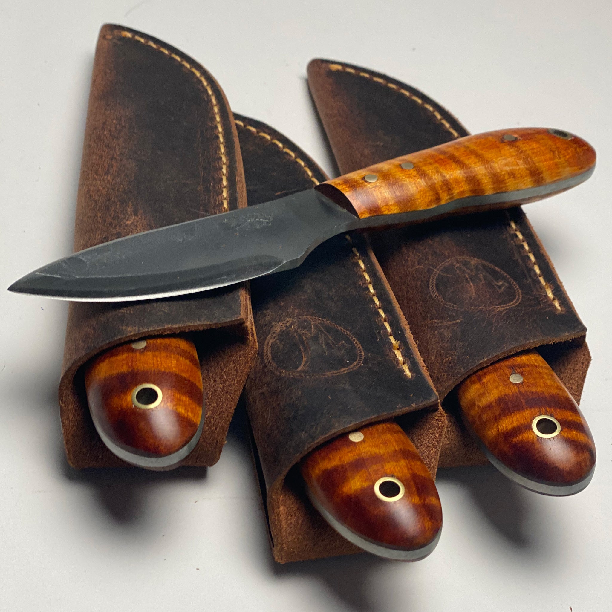 The Sidekick – Woody Brand Knives