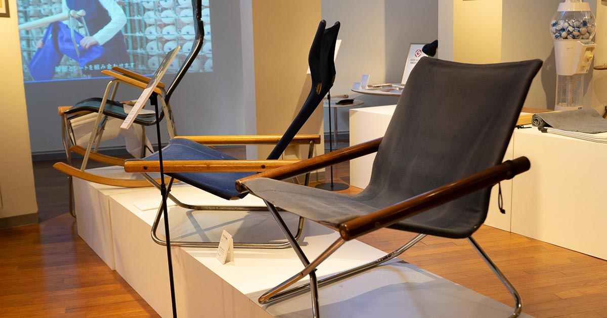 01 わたしたちの暮らしに合わせて - カレーライスのような椅子 ～新居