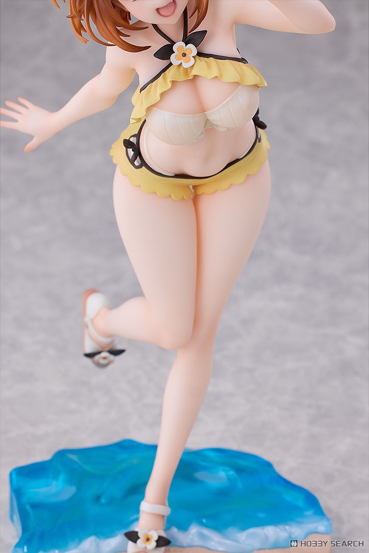 特典付】ライザリン・シュタウト 水着 Ver. (フィギュア) - ホビー