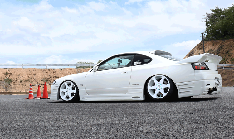 1ピース 【18×9.5JJ】P.C.D 5/114.3 SEMI LIP 商品詳細 広島県東広島