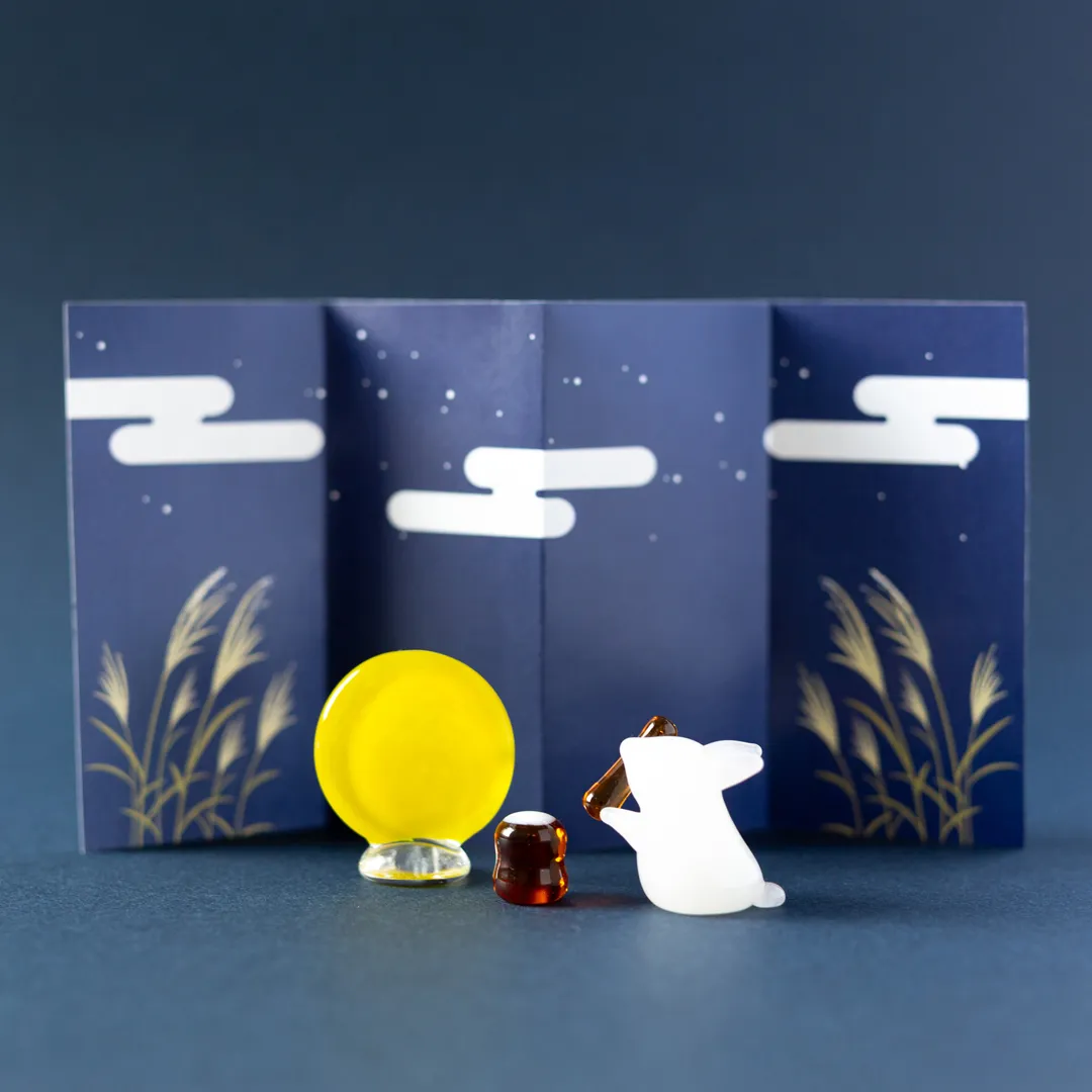 ミニチュアガラス細工 お月見うさぎ 「暦生活の季節飾り 十五夜」中秋