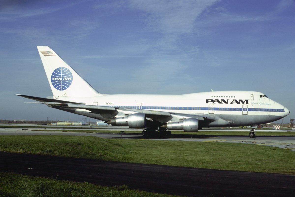 Pan Am 747SP Bird Strike - Boeing 747SP Website