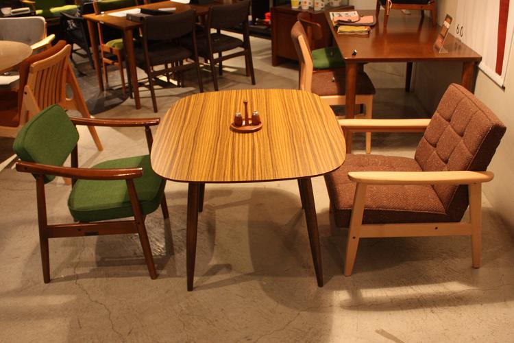 カリモク60 Dテーブル（ウォールナット） | collect