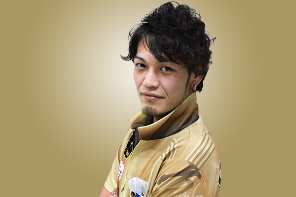 Yutaro Sato - COSMO DARTS -コスモダーツ-