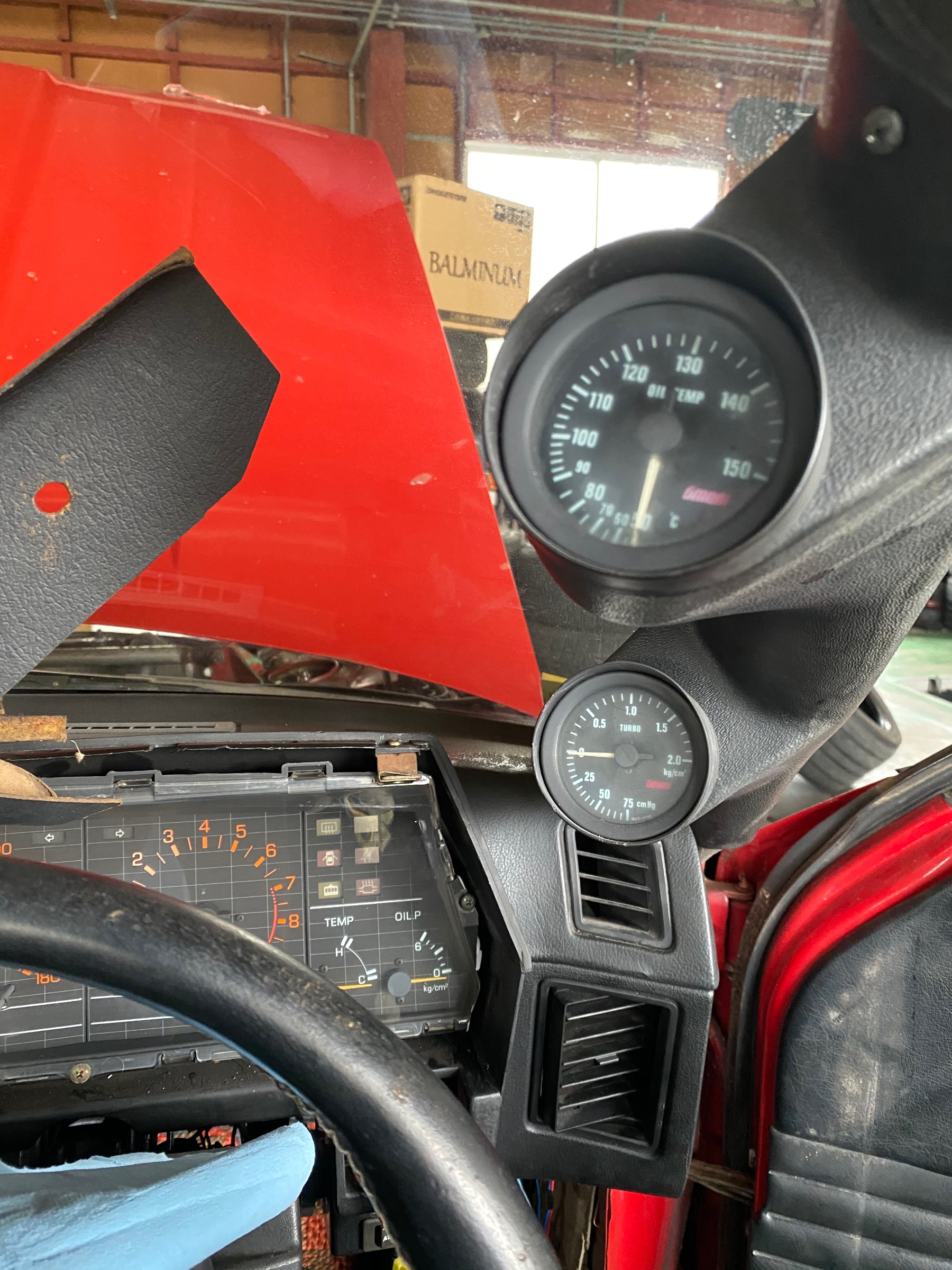 名車復活作戦シリーズ DR30スカイライン 2回裏 | スタッフ日記