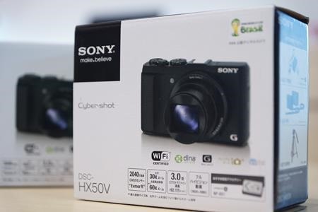 サイバーショット「DSC-HX50V」は、かめばかむほど・・・＜開梱＆外観