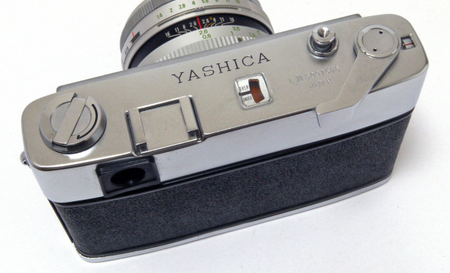 日本製 ヤシカ 大口径コンパクト リンクス 14 + ハーフ 14